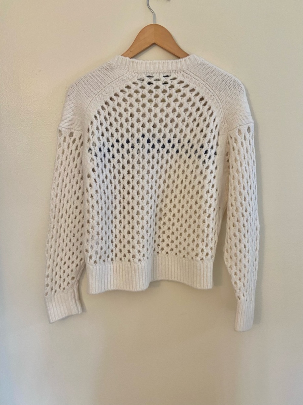 IRO Cream Open-Knit Crewneck Sweater with Blue 'EXPERIENCE' Graphic XS - Picture 3 of 10